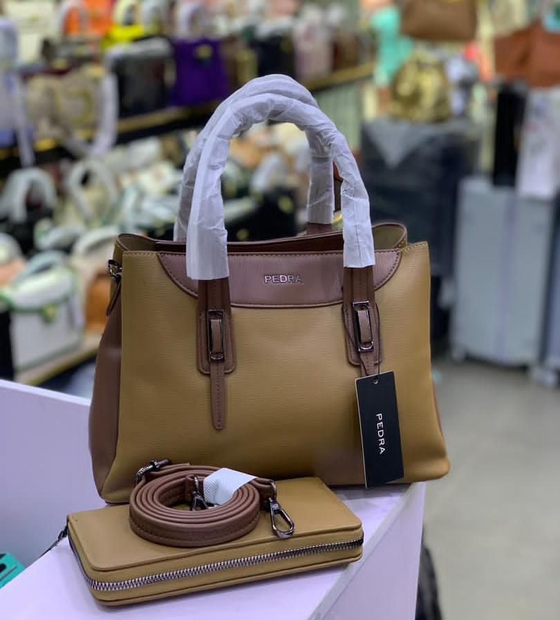 PEDRA HANDBAG