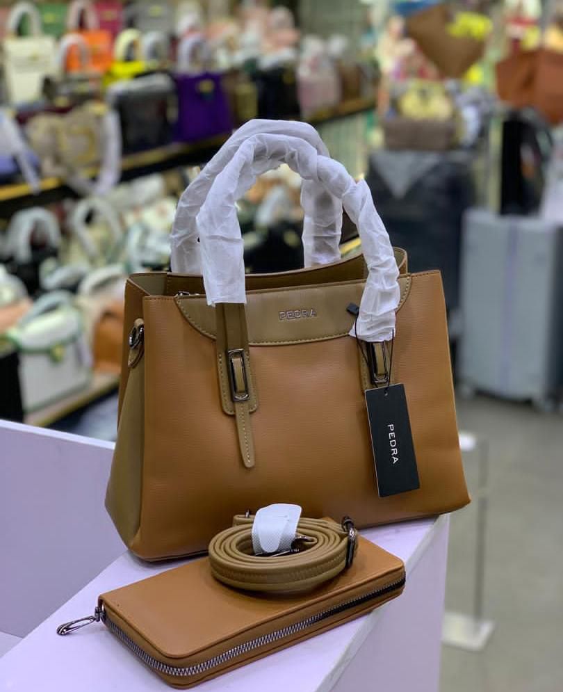 PEDRA HANDBAG