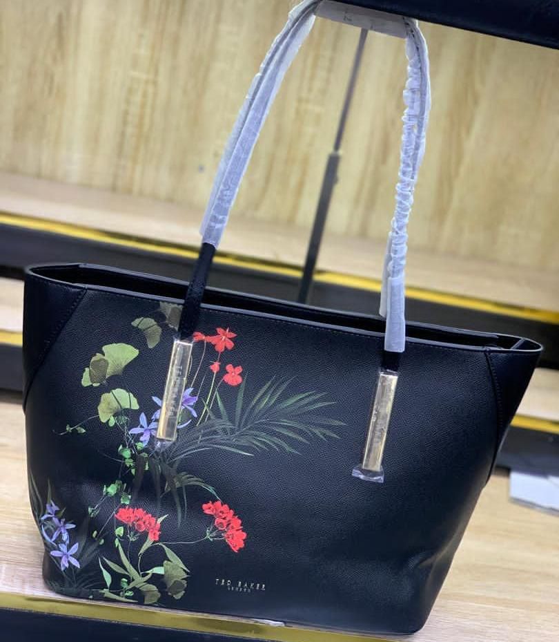 BLACK THOT BAG