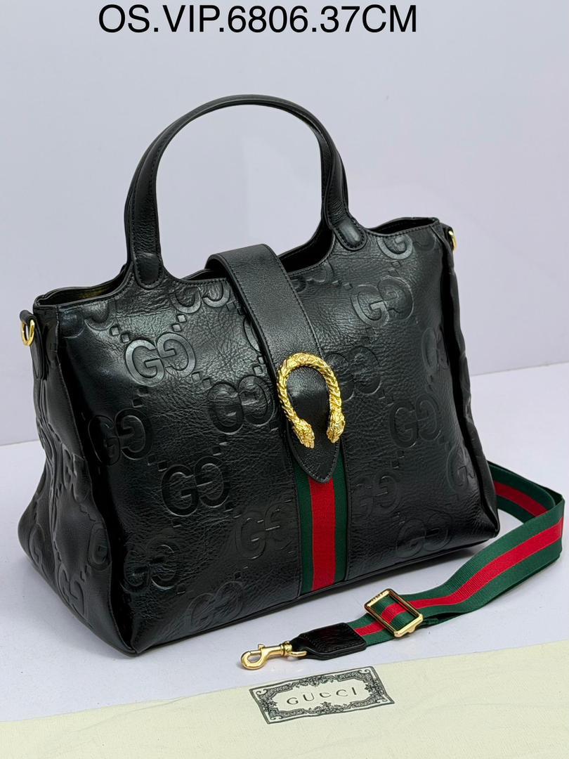 BLACK GUCCI HANDBAG WITH STRAP WITH GOLDEN LOCK