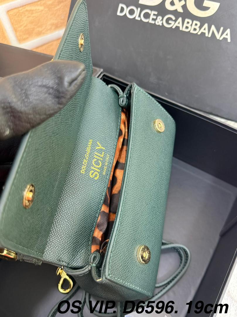 DOLCE&GABANA GOLDEN DESIGNED GREEN HANDBAG